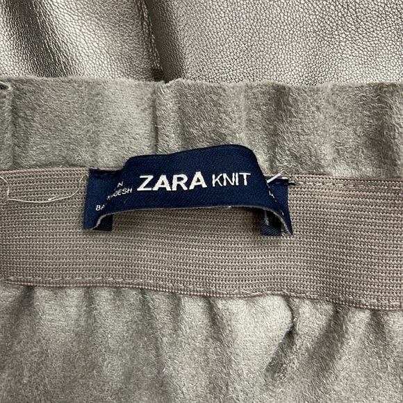 Zara Metallic Faux Leather Skirt With Pockets Elastic Waist Size Large - Picture 4 of 5